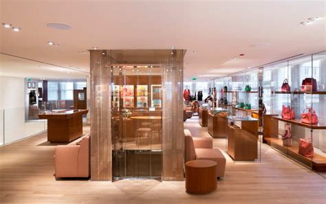 hermes bond st|hermes bond street flagship.